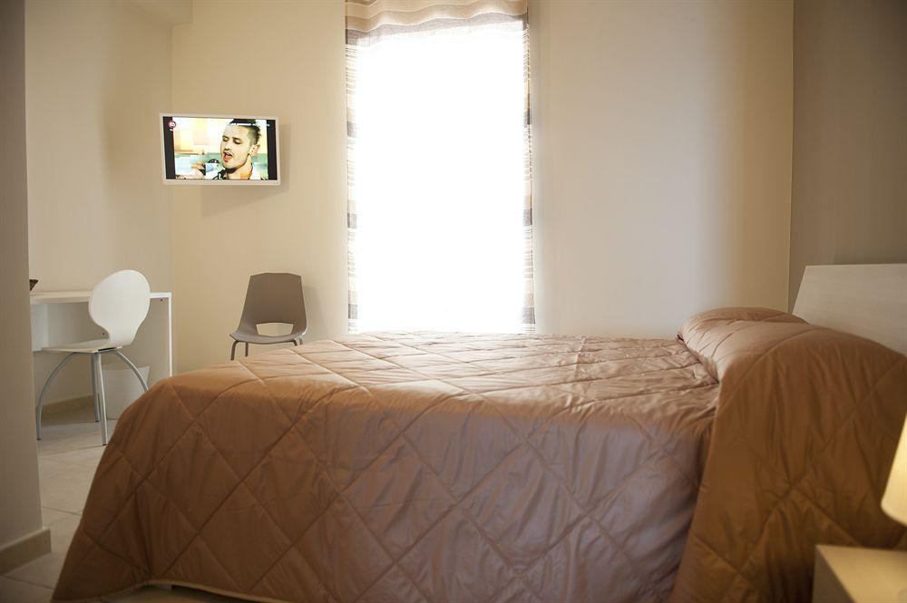 Nina B&B Джардини-Наксос Экстерьер фото
